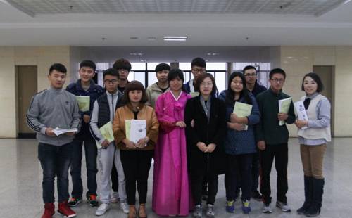 http://fa.xianyangzhiyuan.cn/__local/5/49/D0/DFD5FCA17EE7CAA2CE7AE248BCC_8B08C065_12BBF.jpg